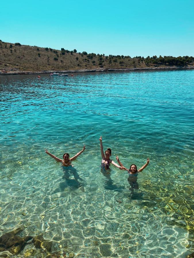 Fabeno Villa Saranda Dış mekan fotoğraf
