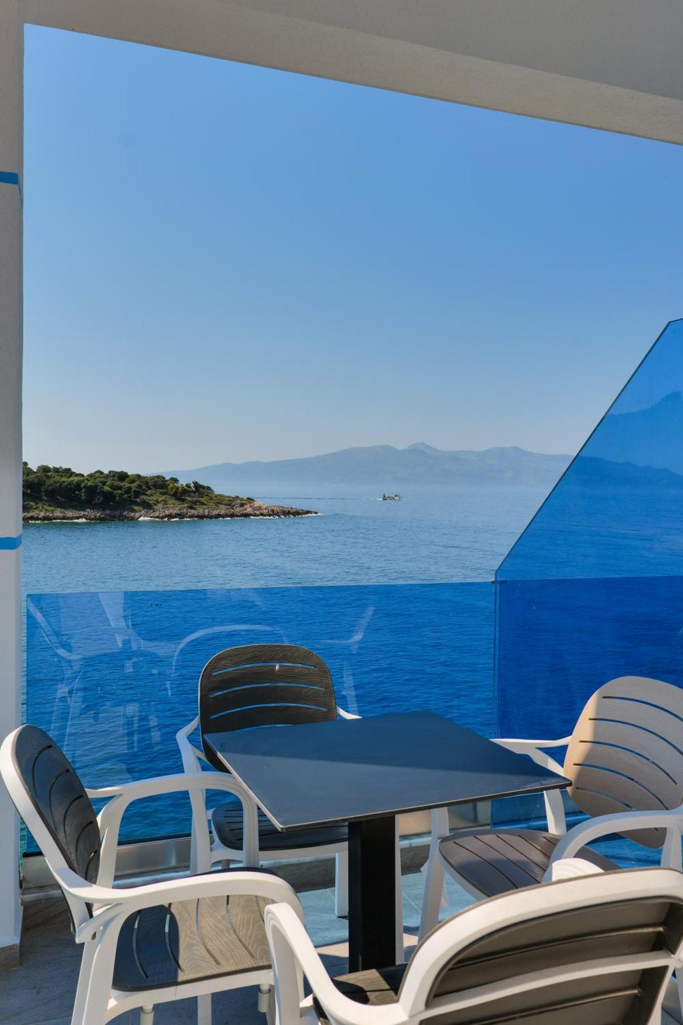 Fabeno Villa Saranda Dış mekan fotoğraf